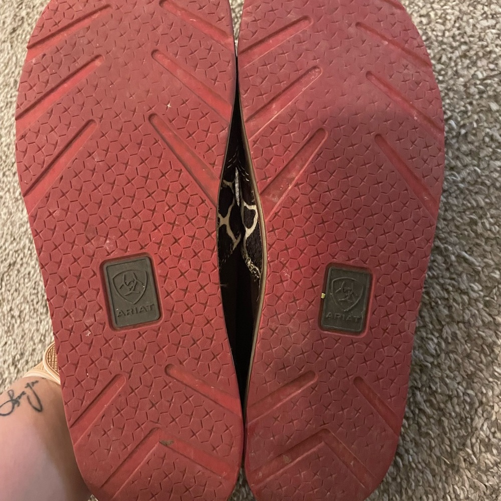 Ariat Cruisers - Picture 3 of 3